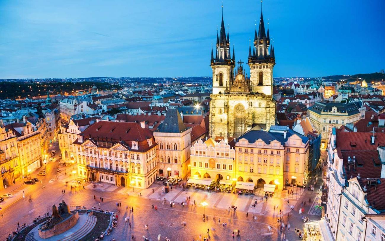 Posetite bajkoviti zlatni Prag na jesen